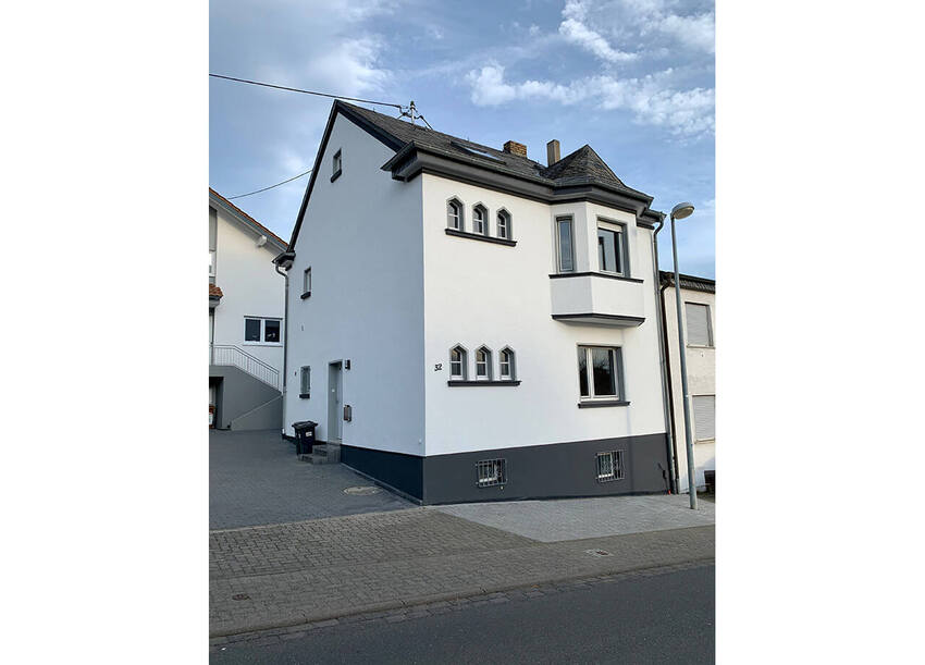 Aussenansicht-einfamilienhaus-ruebenach-koblenz-zu-vermieten